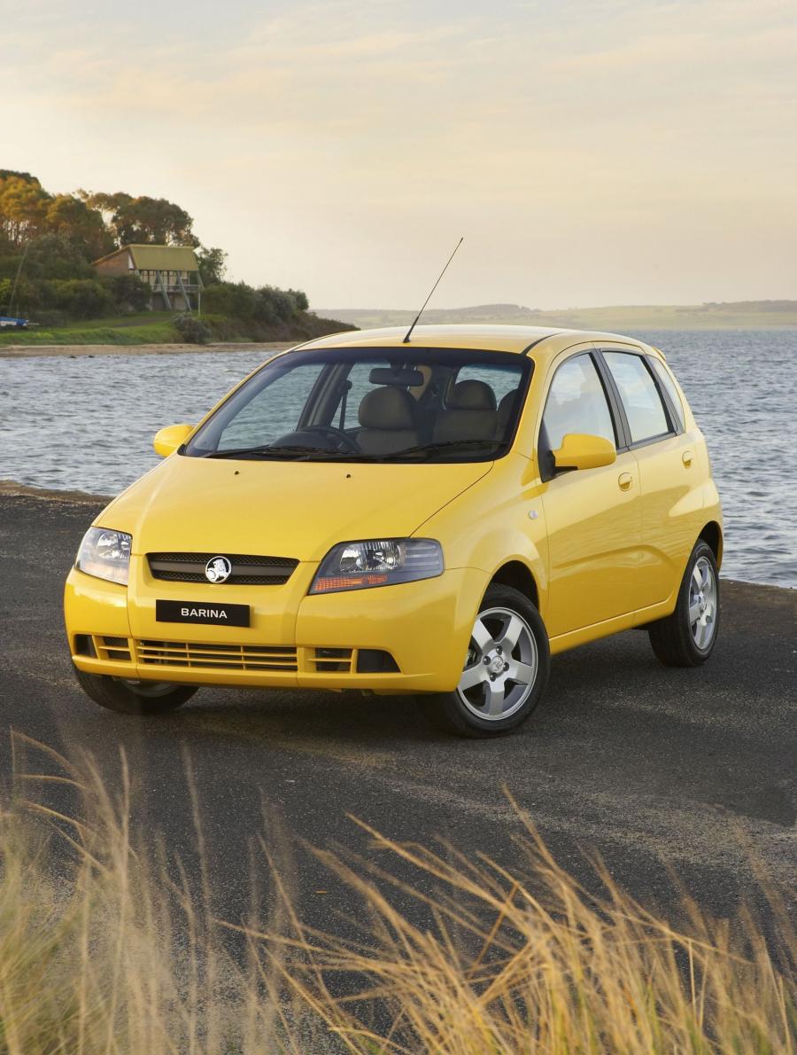  Holden Barina 5-Door 2005 года  (фото 10 из 23)